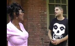 Ebony African MILF