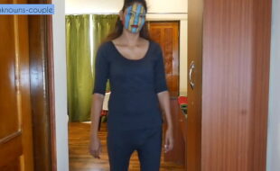 Room Service Guy Ravi Visits Horny Rachna Again to Fill Hers Wild Fantasies